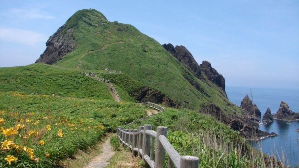 【2026年最新】世界遺産の島・佐渡島を巡る春の旅|金山の歴史遺産と絶景、春に訪れたいおすすめスポット完全ガイド – ShimaSuki 【島 ...